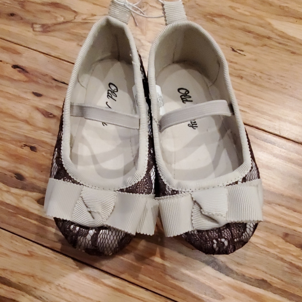 Toddler size 5 dress shows